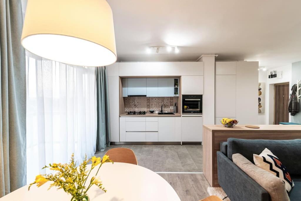 Apartment Vivalia V6, Free Private Parking Timişoara Eksteriør bilde